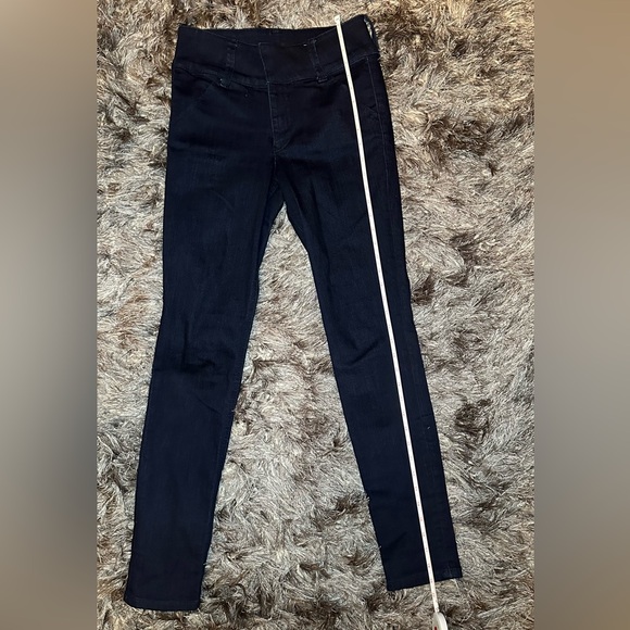 Express High Rise Jeans - Picture 6 of 7